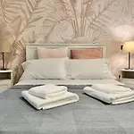 Zecca Suite